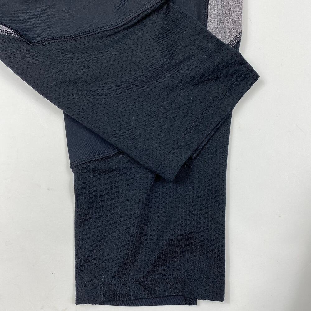 C9 Champion Capri Leggings Colorblock Black Gray Yoga Mesh Womens Moisturewick - Picture 7 of 8